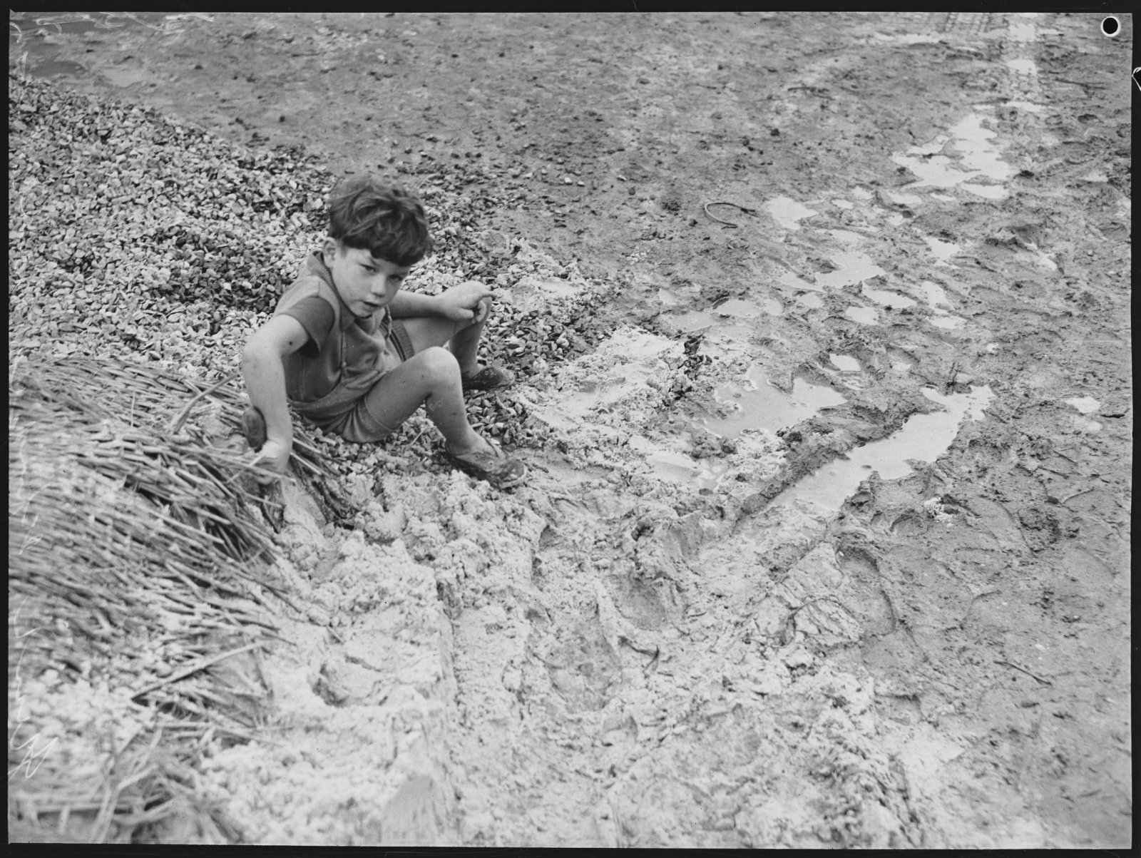 Original black and white photograph